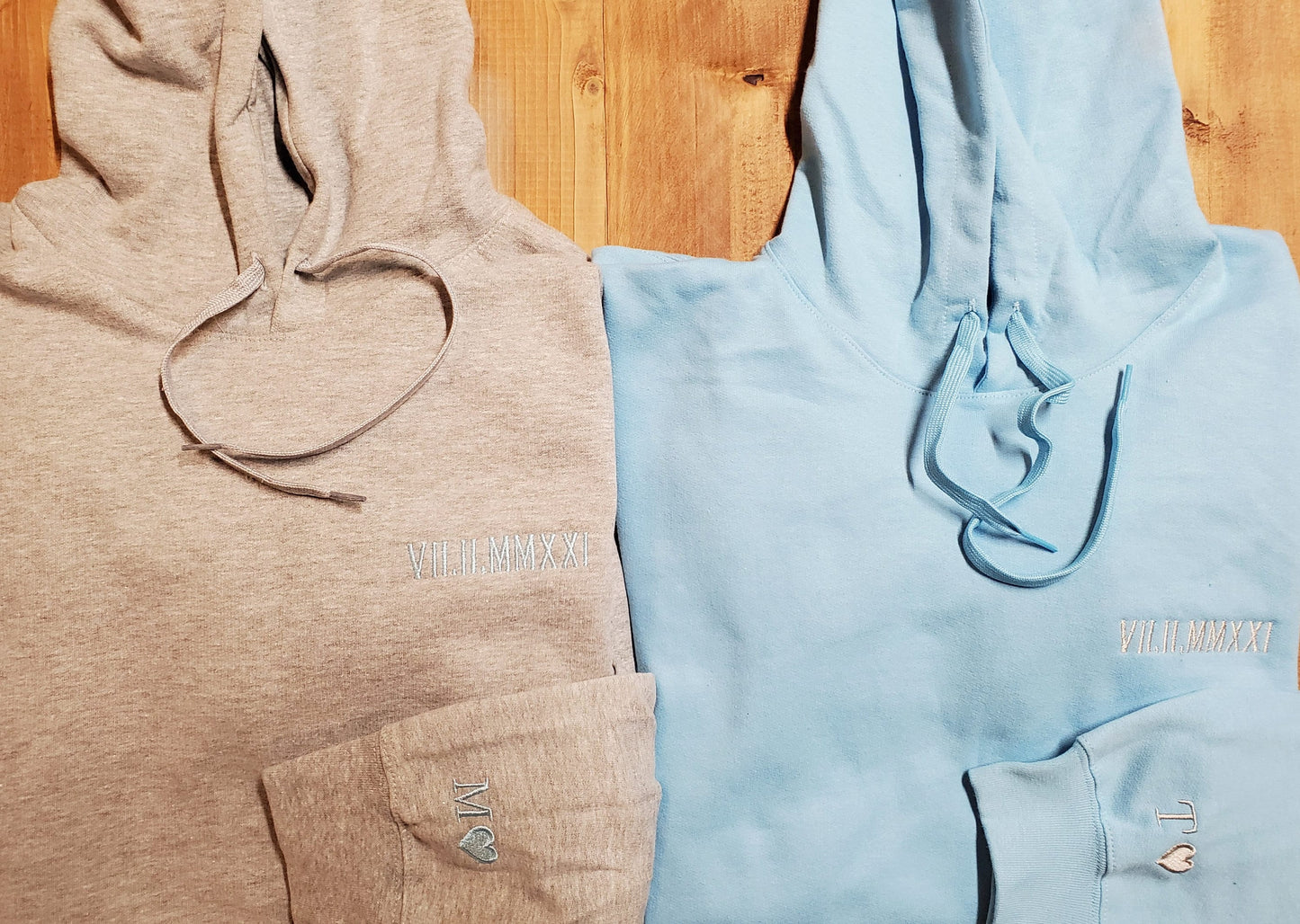Roman Numeral Sweatshirt,Anniversary Shirt, Couples Gift, Boyfriend gift, Wedding Gift, Contrasting Colors,Roman Numeral Hoodie, Sleeve Initial, Mama, Dad shirt,Christmas Gift, Valentines Gift, Girlfriend Gift,Trending Shirt, Best Seller