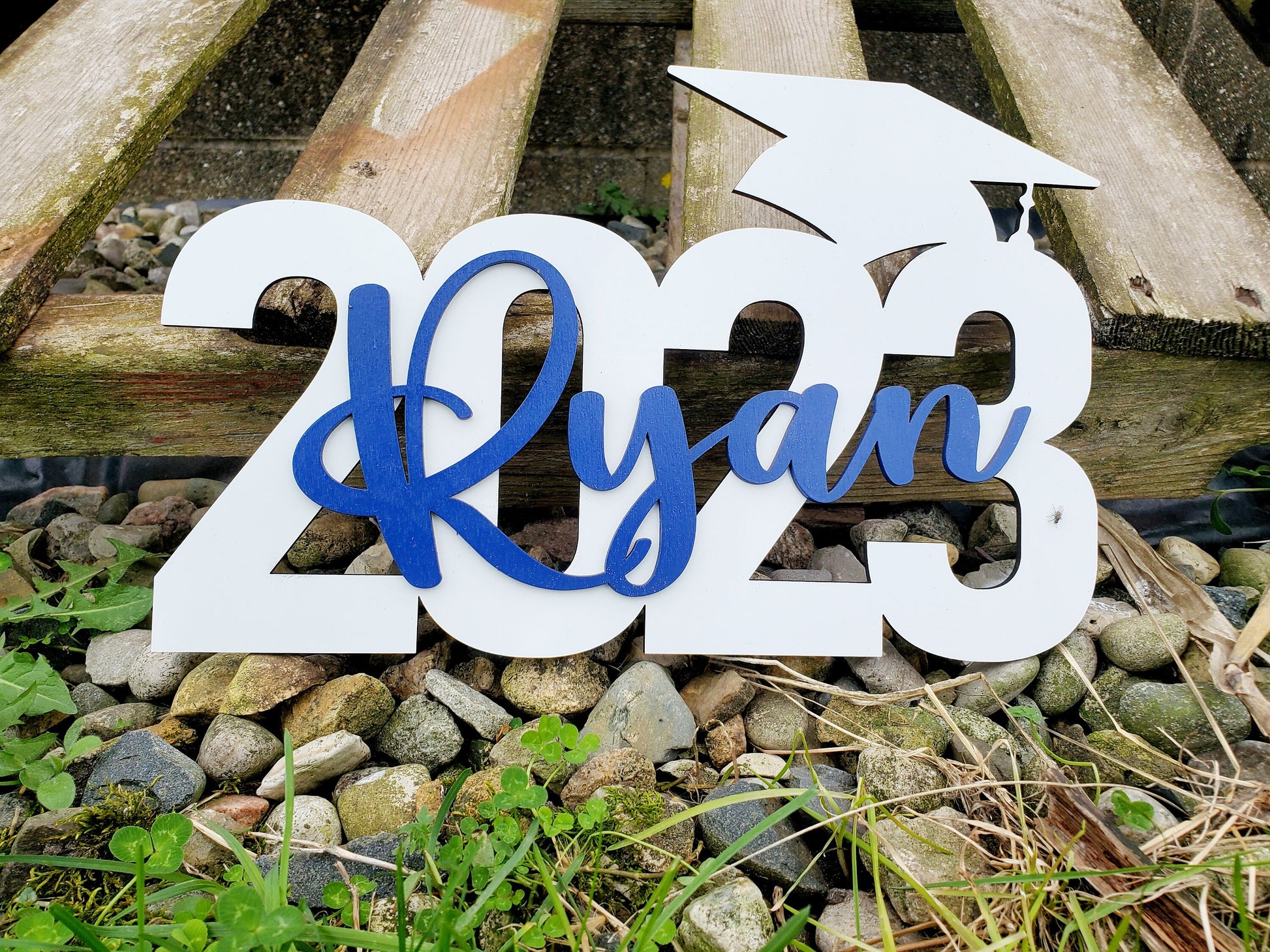 Personalized Name, 2024 or 2025 Graduation Cap Wood Sign, Grad Party Backdrop Decor, High School or College Grads, Senior Pictures, 2024