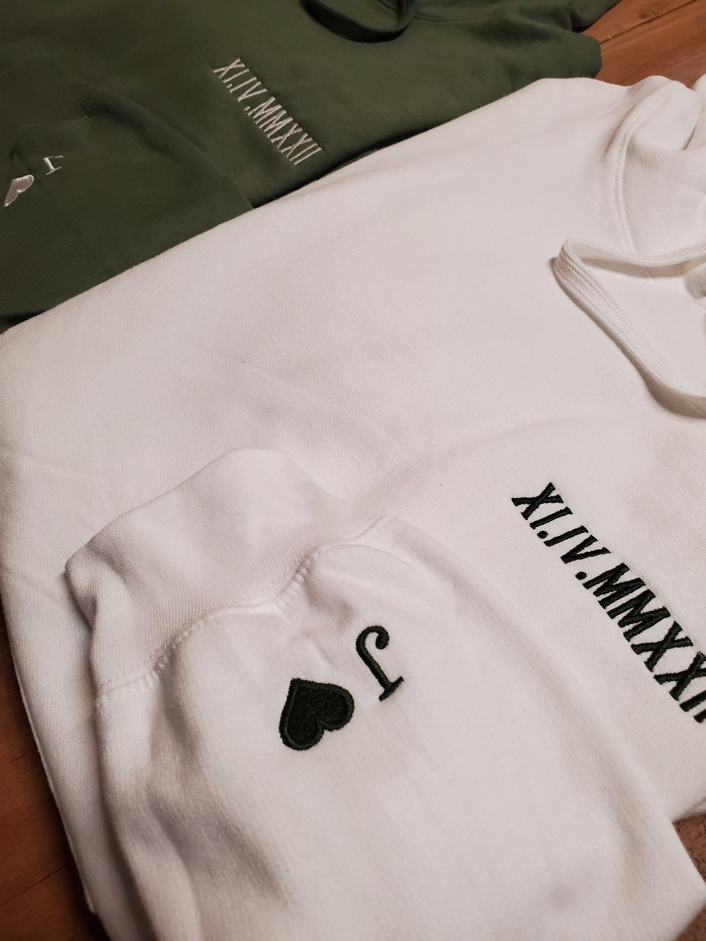 Roman Numeral Sweatshirt,Anniversary Shirt, Couples Gift, Boyfriend gift, Wedding Gift, Contrasting Colors,Roman Numeral Hoodie, Sleeve Initial, Mama, Dad shirt,Christmas Gift, Valentines Gift, Girlfriend Gift,Trending Shirt, Best Seller